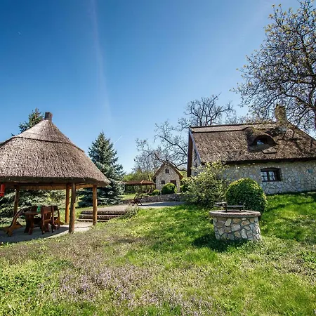 Dioliget - Diofacska Preshaz 4*