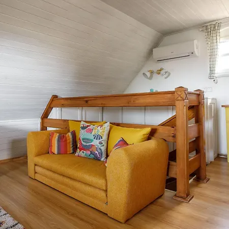 Guest house Dioliget - Diofacska Preshaz Lovasbereny