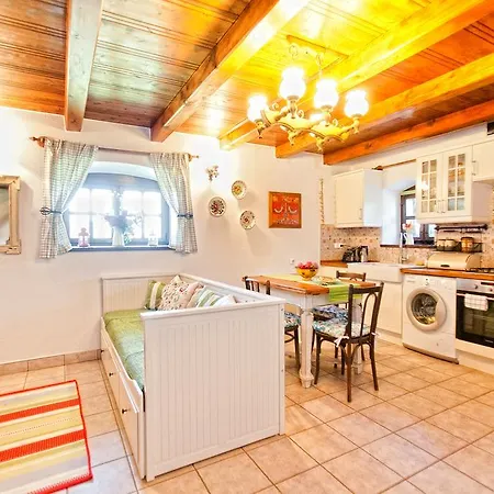 Dioliget - Diofacska Preshaz 4*